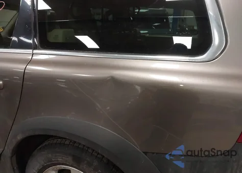 2011 Volvo Xc70 3.2 z USA, uszkodzony, nr VIN YV4940BZ7B1095027